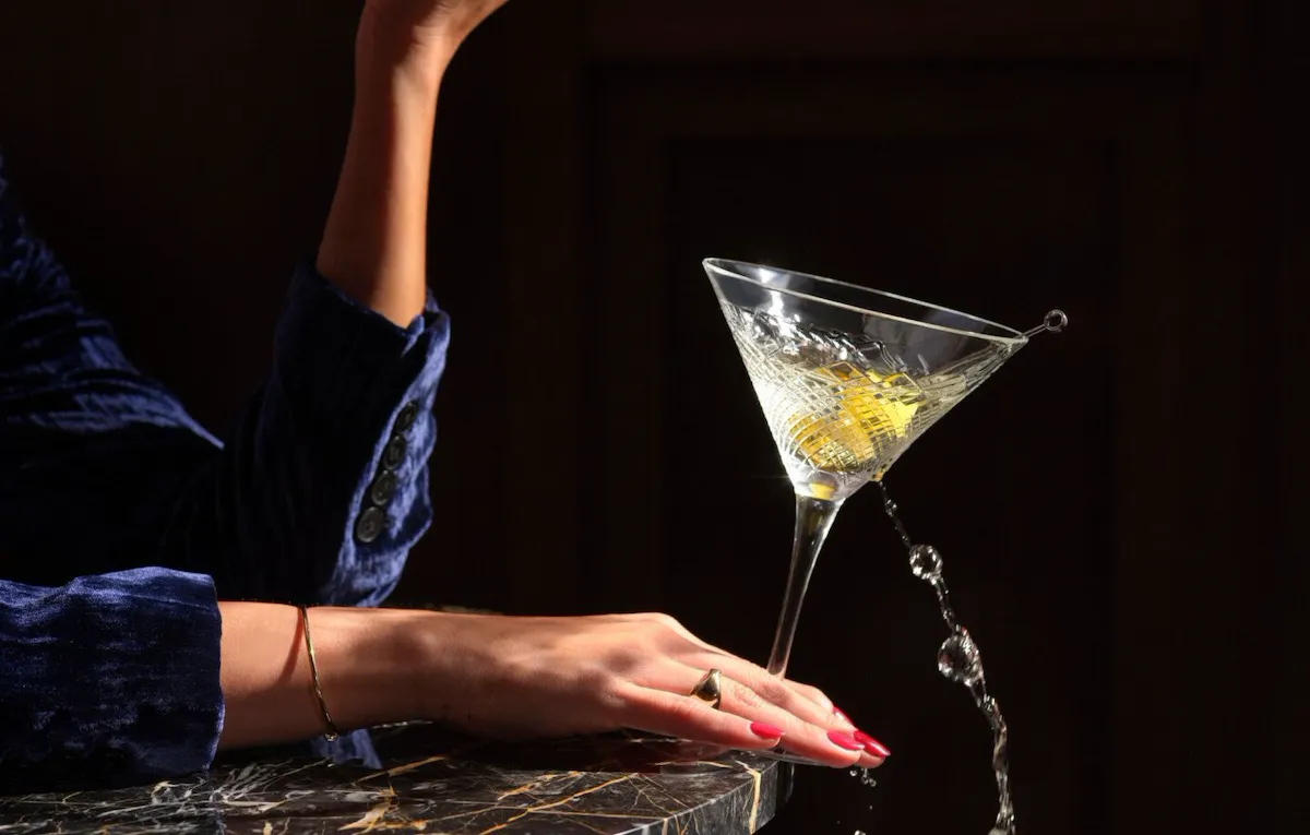 Cocktail at Bitter Honey, The Lana - Dorchester Collection