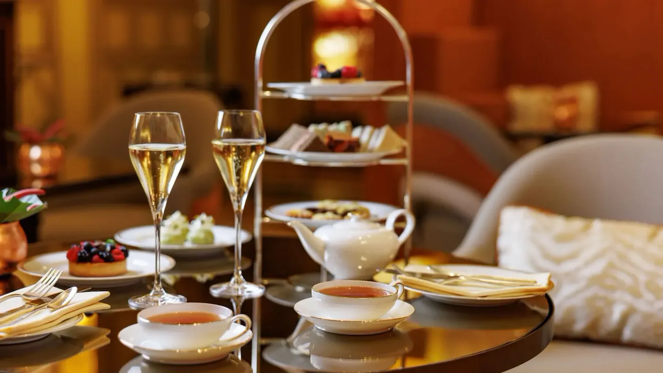 Afternoon tea at Il Salotto