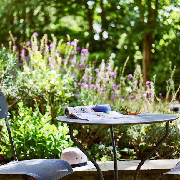 Coworth Park-Cottage Executive Suite-Farmer's East-garden-highres