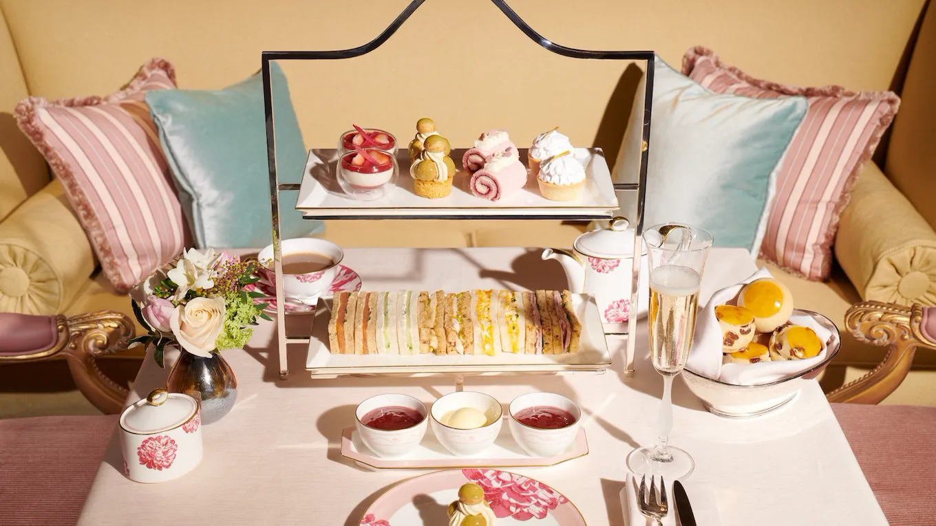 The Promenade Spring Afternoon Tea at The Dorchester.