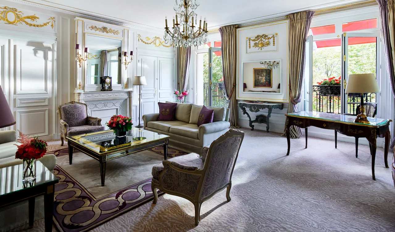 HPA-209-210-Prestige-Suite-Living-HR-by-markread