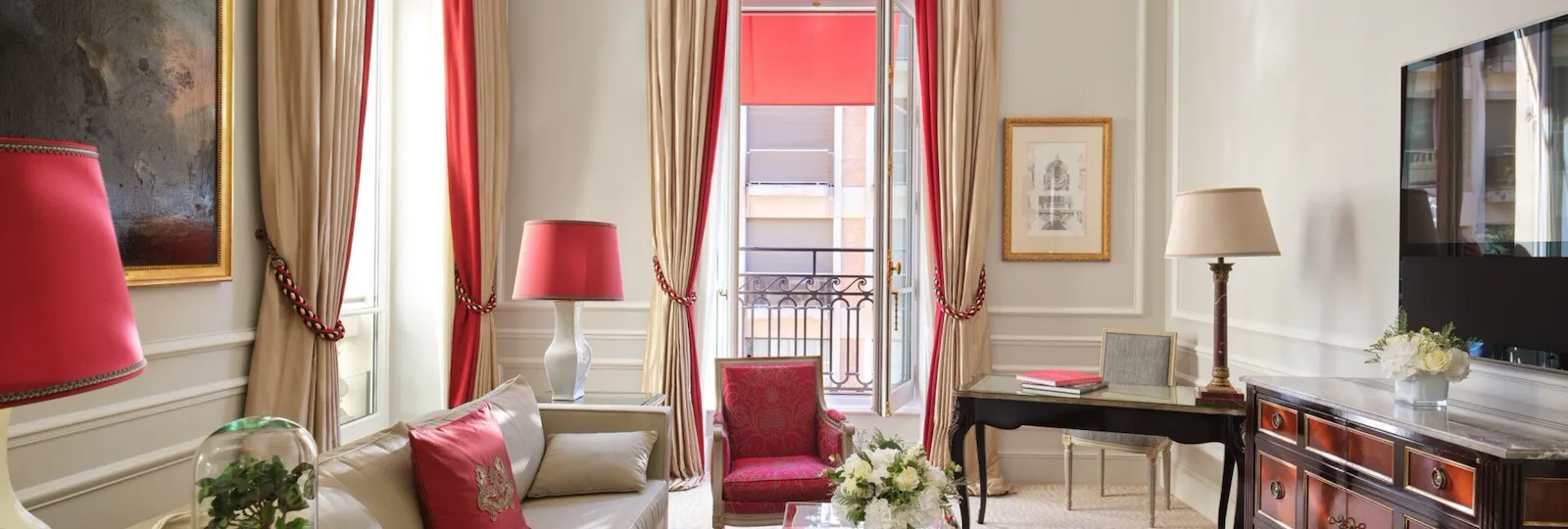 This is the couch of the lounge of the Superior Suite #218 at the Plaza Athénée.