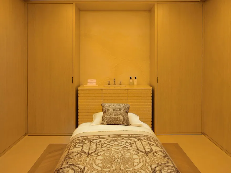 Visuel des espaces intérieurs du Dior Spa Plaza Athénée, à Paris